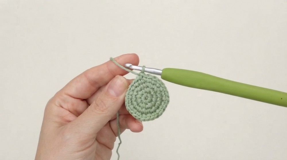 Easy Crochet Avocado Amigurumi Tutorial
