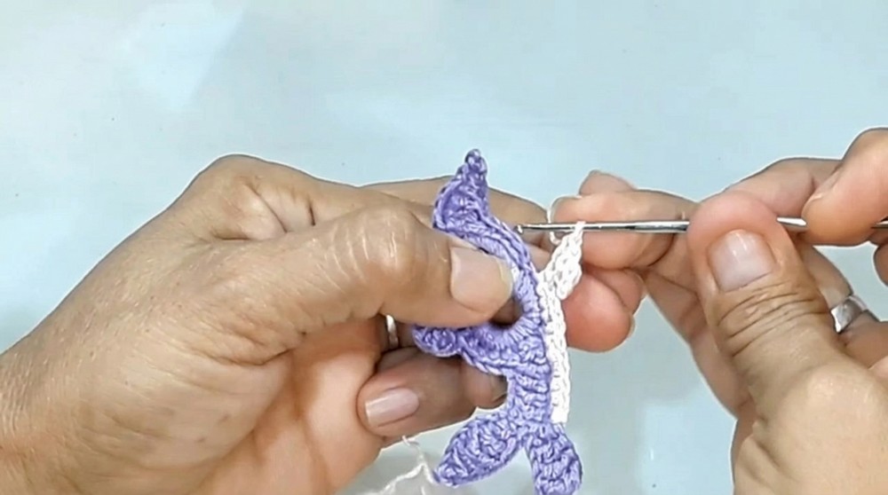 Easy Crochet Dolphin with Recycled Can Tabs (3)
