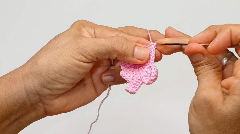 How to Crochet These Adorable Little Dogs (1)