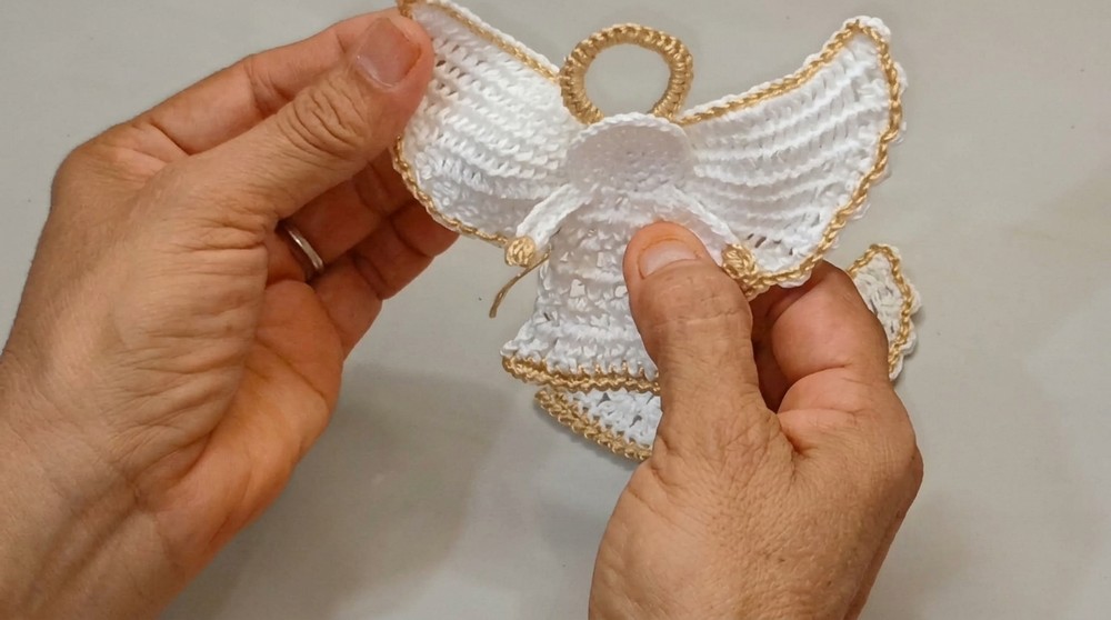 How to Crochet These Beautiful Little Angels Using Can Tabs (7)