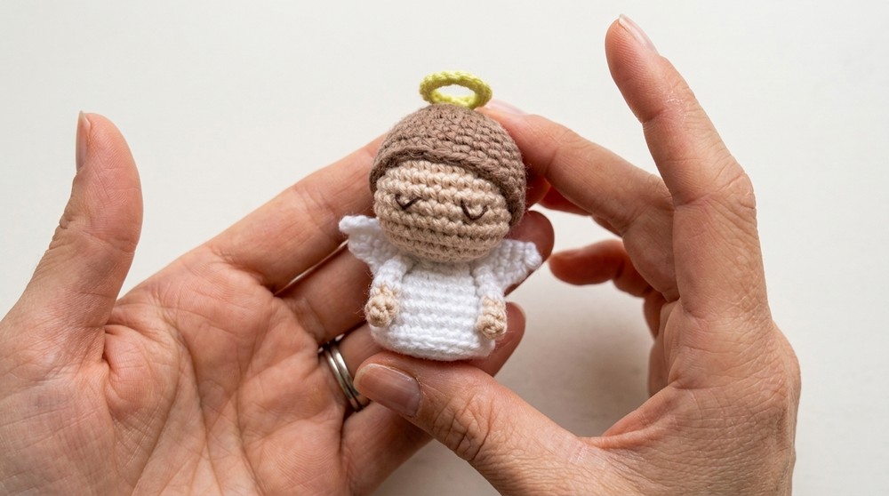 How to Crochet a Cute Angel Amigurumi