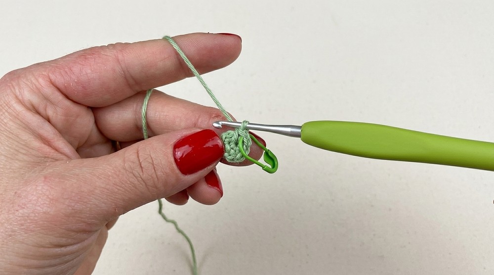 How to Crochet a Cute Batman Amigurumi