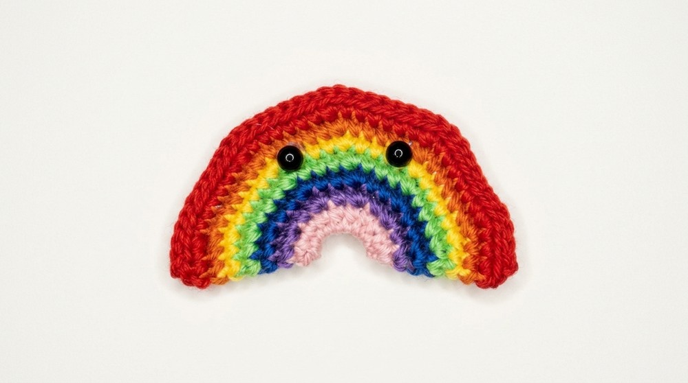 How to Crochet a Cute Rainbow Amigurumi